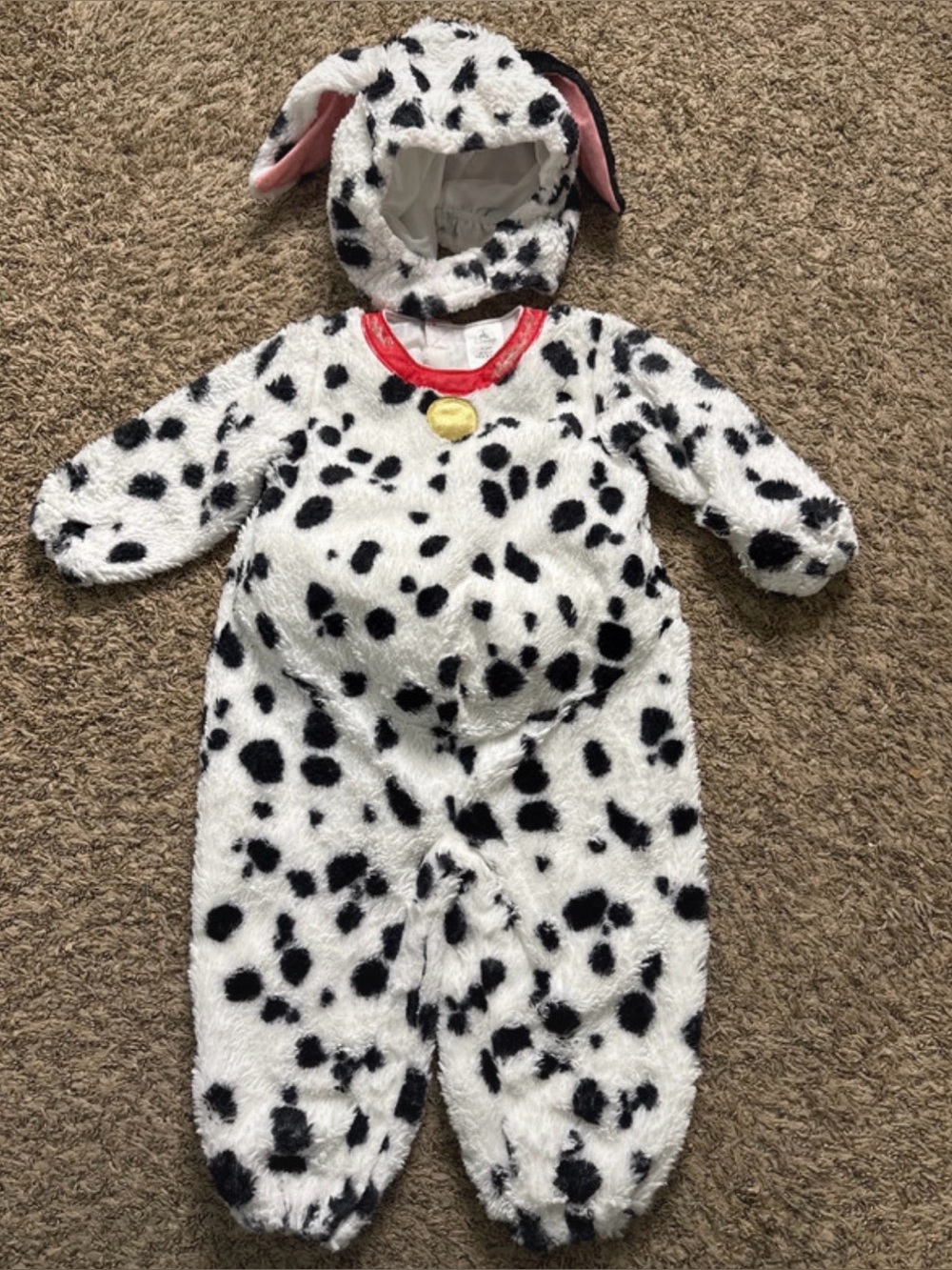 Disney 101 Dalmations costume